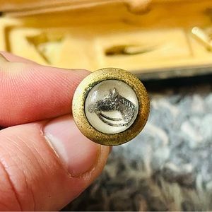 VTG 1940s Swank gold tone horse head cuff links